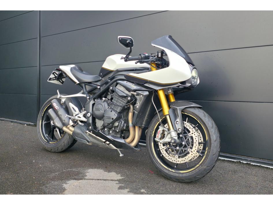 TRIUMPH SPEED TRIPLE 1200 RR