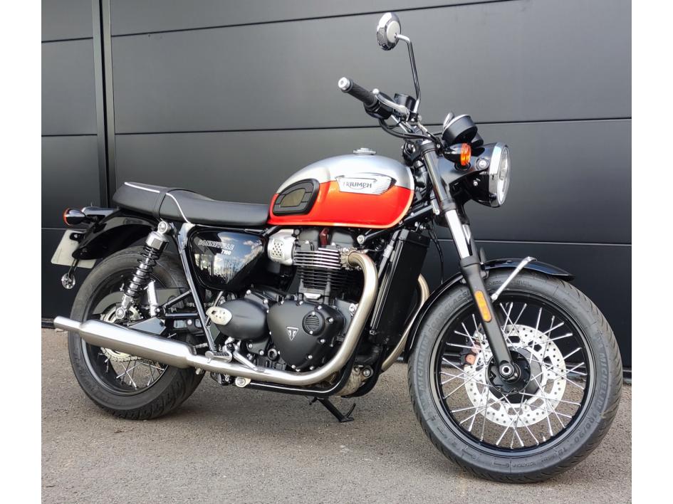 TRIUMPH Bonneville T100 A2